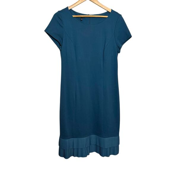 Talbots Size 10 Teal Short Sleeve Shift Dress with Tiered Pleated Hem - Picture 1 of 7